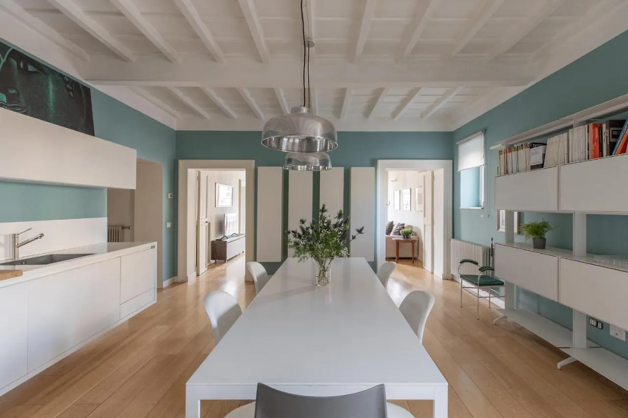Iflat Amazing Apartment With Terrace In Monti Roma